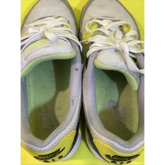 womens Nike Air Max CD0881-103 2020 Size 7.5 Multicolored - Picture 5 of 5